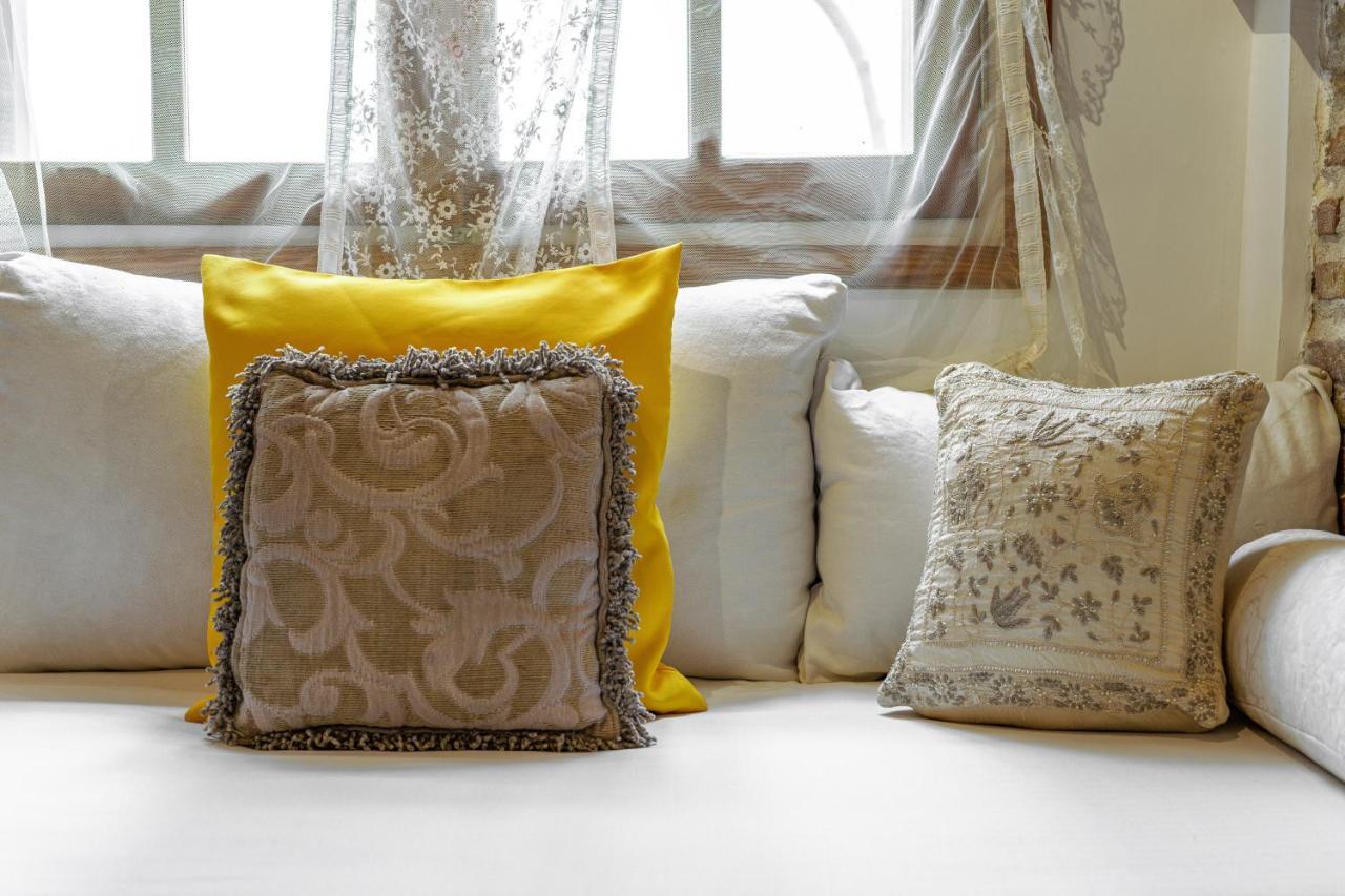 Luxurious Villa At Mets เอเธนส์ ภายนอก รูปภาพ