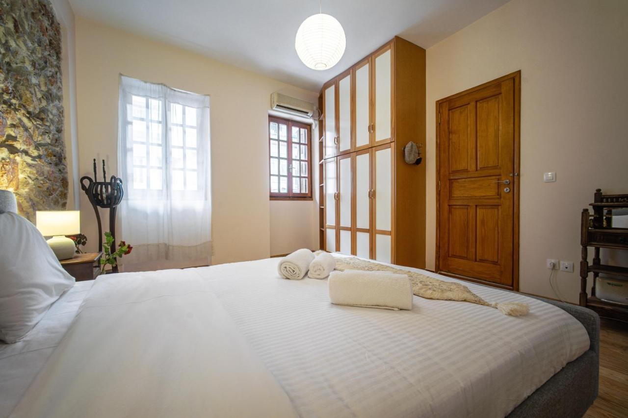 Luxurious Villa At Mets เอเธนส์ ภายนอก รูปภาพ