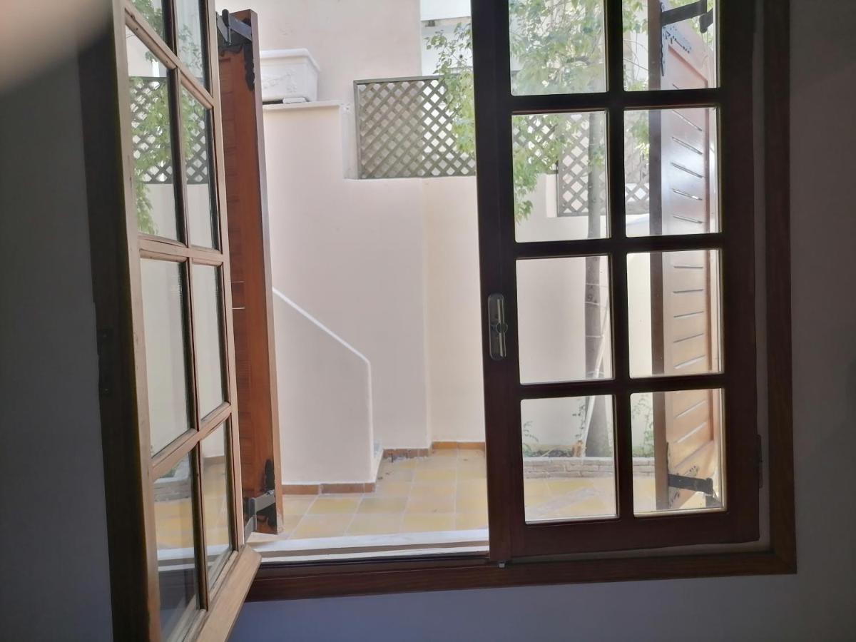 Luxurious Villa At Mets เอเธนส์ ภายนอก รูปภาพ